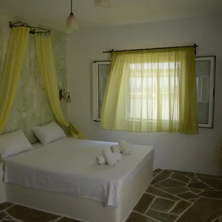 Aparthotel Anemes