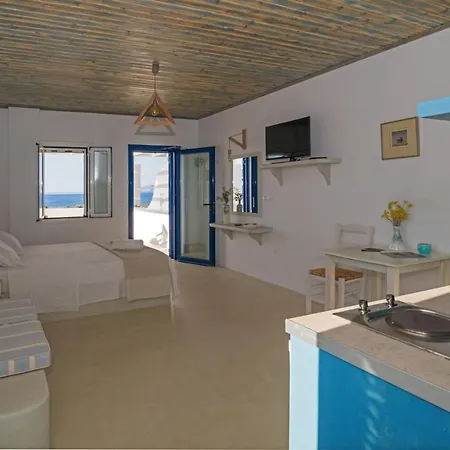 Anemes Aparthotel
